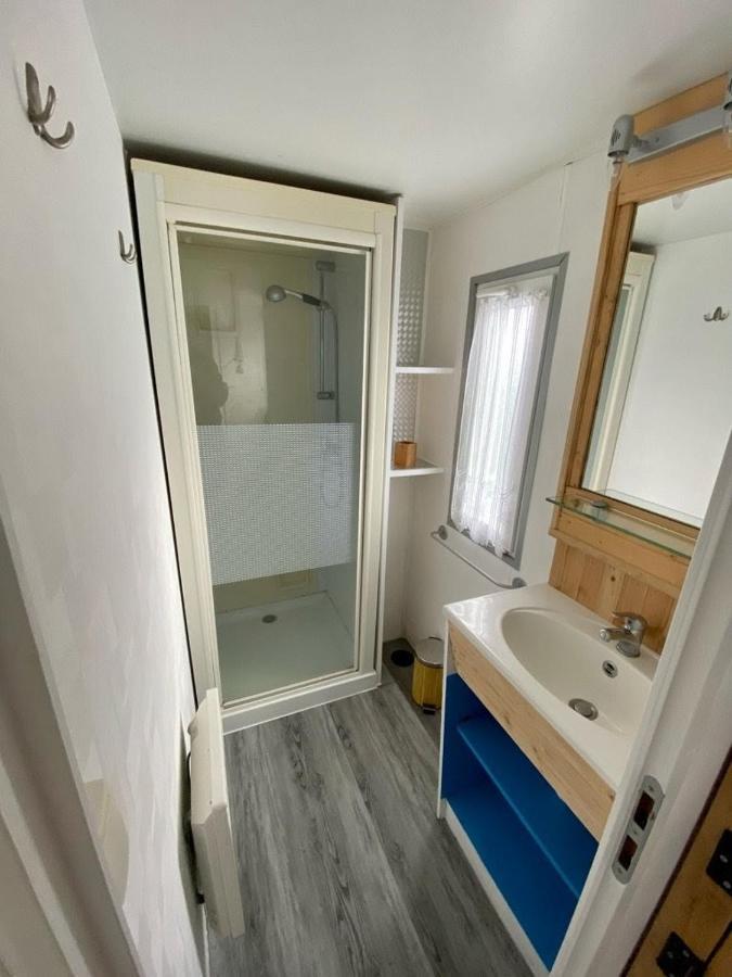 Mobilhome Emplacement 21 Biville-sur-Mer ภายนอก รูปภาพ
